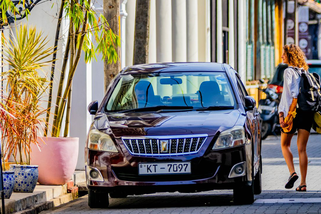 By Private Taxi or Airport Transfer